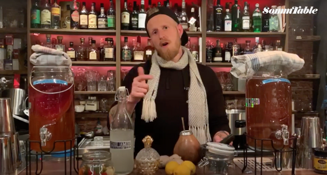 Simon Kistenfeger in Sommtable