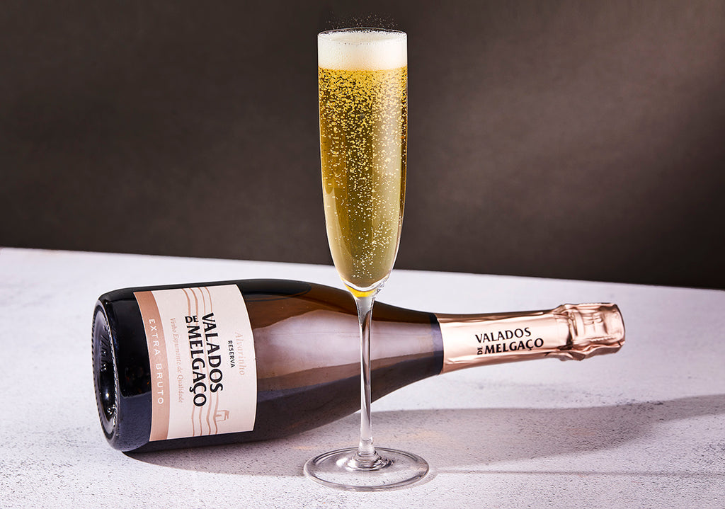 A Guide to Cava, Champagne, Prosecco and Espumante